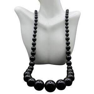 NWT Handmade Gradient Small-to-Large Black Acrylic Beaded Elegant Large Necklace